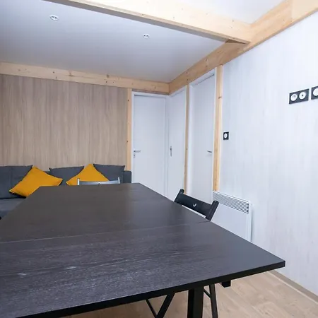 Domaine De Combelles *