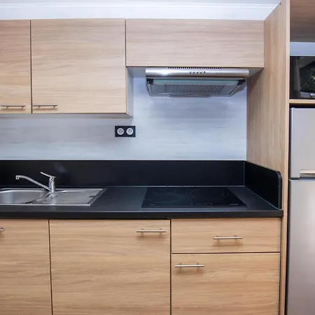 Domaine De Combelles Шале