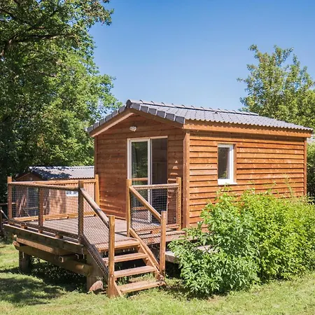 Domaine De Combelles Chalet Le Monastere