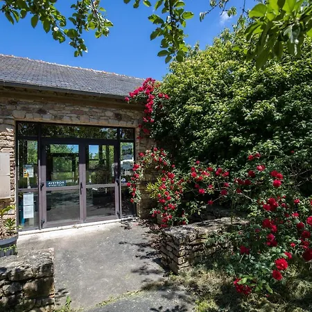 Domaine De Combelles Alpstuga Le Monastere