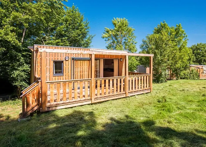 Domaine De Combelles * Le Monastere