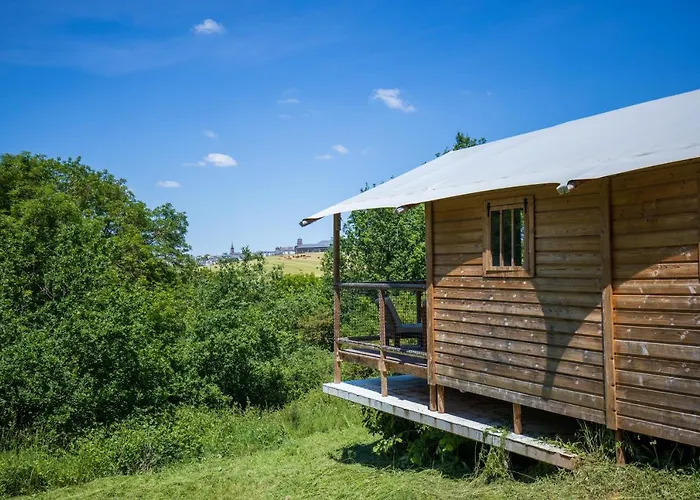 Domaine De Combelles Alpstuga Le Monastere