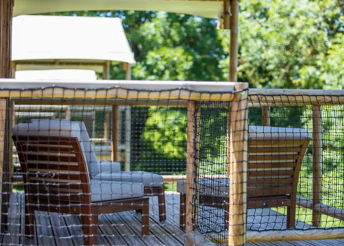 Domaine De Combelles * Le Monastere